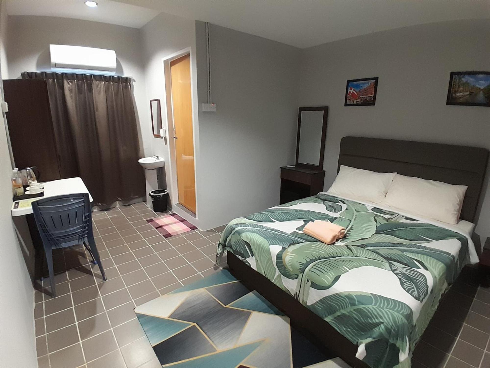 מלון Putra Sentosa Retreat Camp, Sematan חדר תמונה